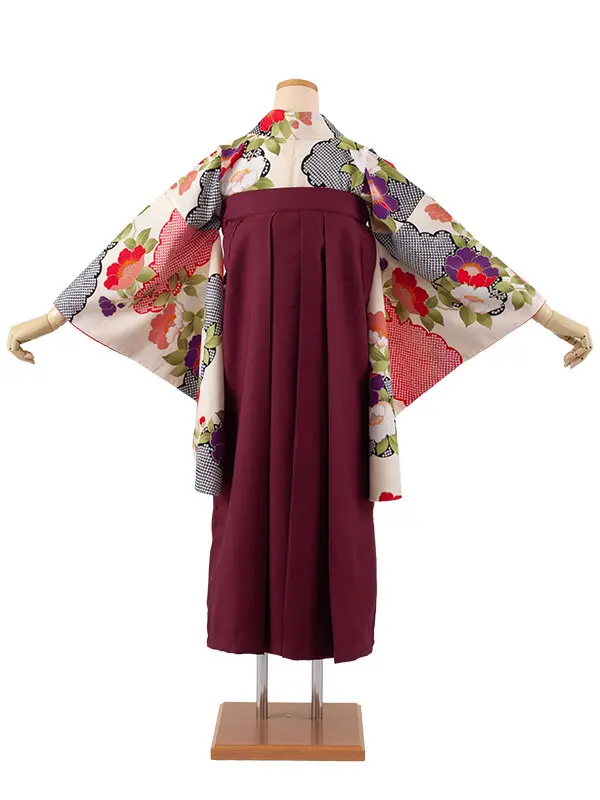 小学生卒業袴レンタル（女の子） クリーム 絞り調 牡丹 B005