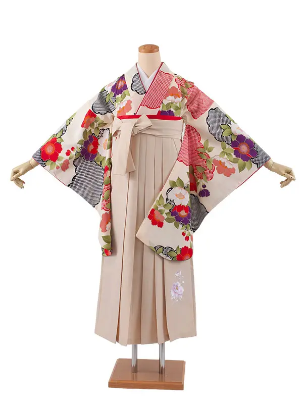小学生卒業袴レンタル（女の子） クリーム 絞り調 牡丹 B007