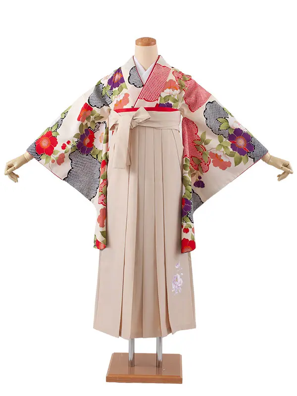 小学生卒業袴レンタル（女の子） クリーム 絞り調 牡丹 B007