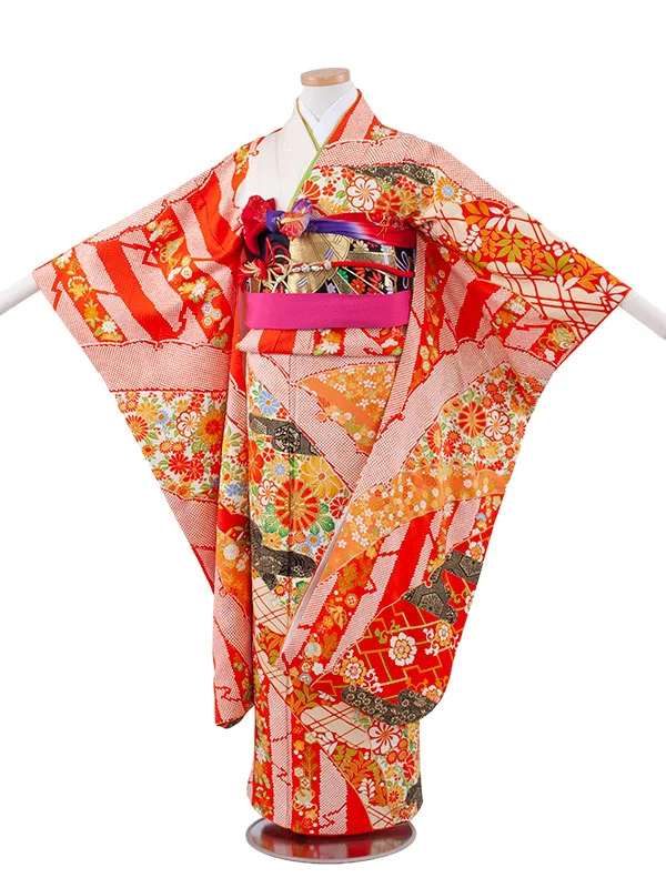 【正絹】ジュニア着物 朱色 花々 古典柄 C003