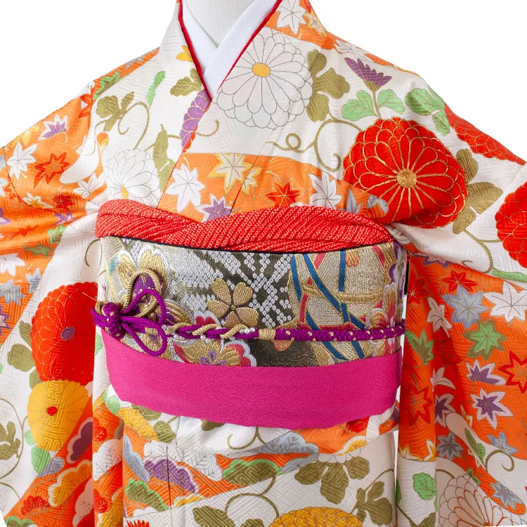 【正絹】ジュニア着物 朱色 豪華 花々 C004