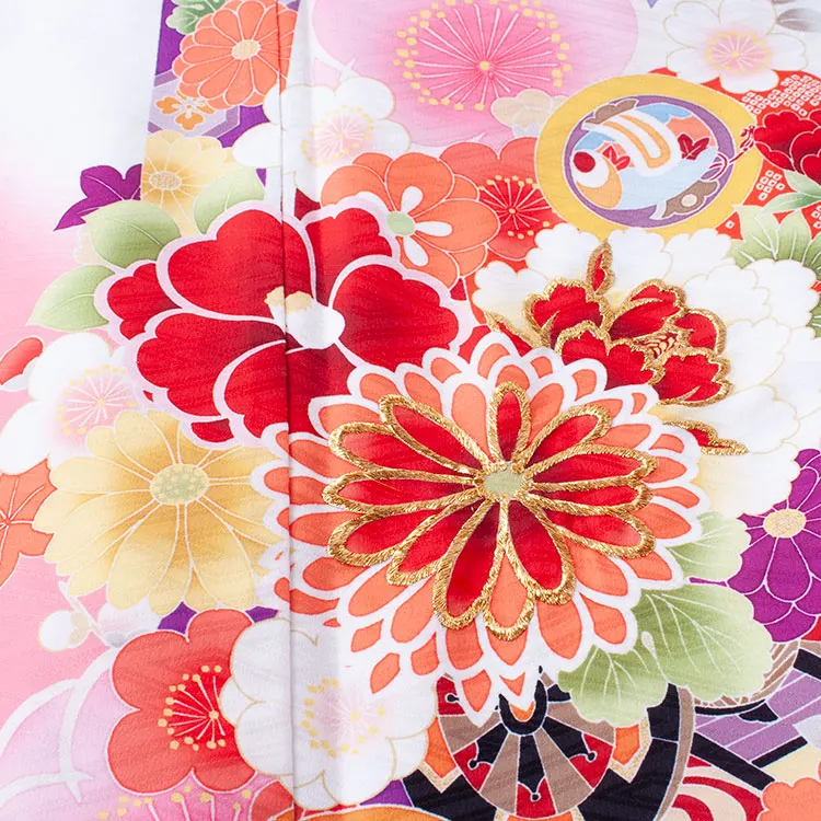 ジュニア着物 白地 吉祥文様 梅 C005