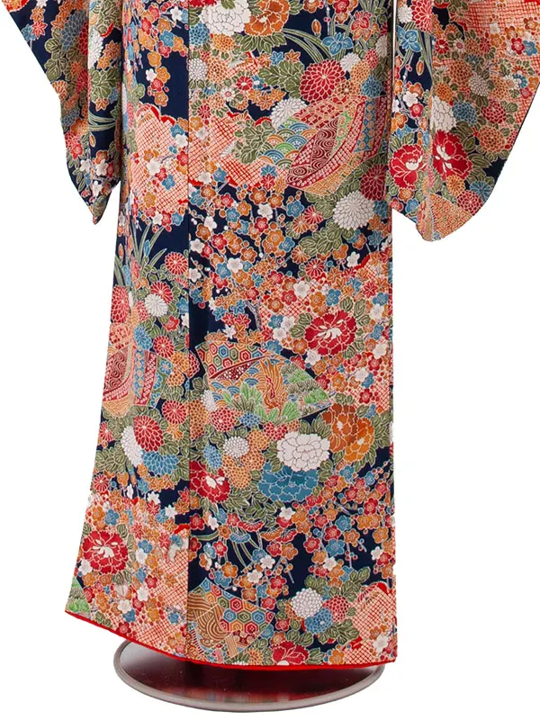 【正絹】ジュニア着物 紺地 季節の花々 C006