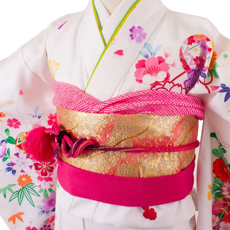 ジュニア着物 白地 鞠 牡丹 C009