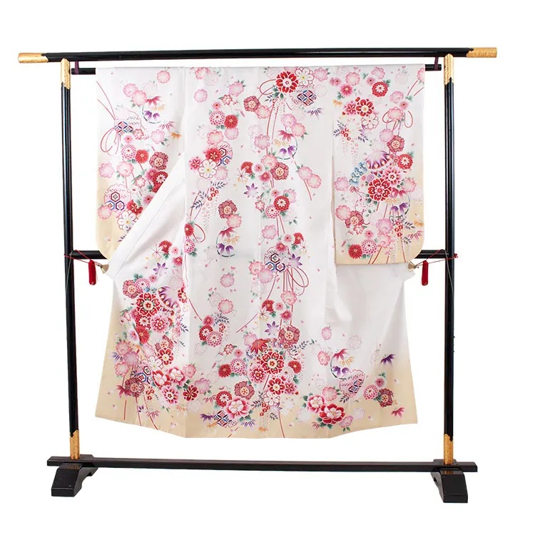 ジュニア着物 白地 鞠 牡丹 C013