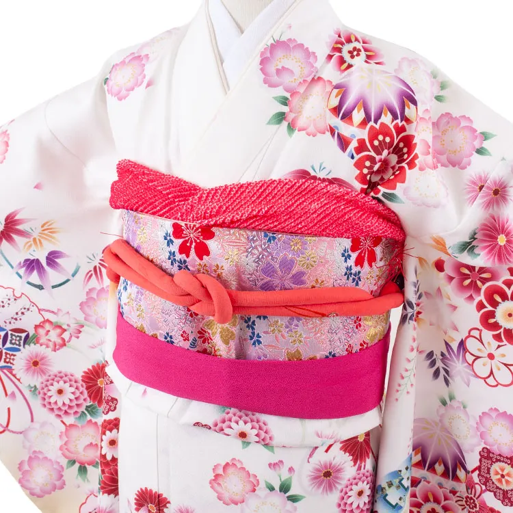 ジュニア着物 白地 鞠 牡丹 C013