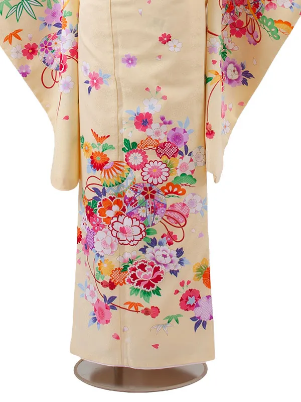 ジュニア着物 イエロー 鞠と花々 C019