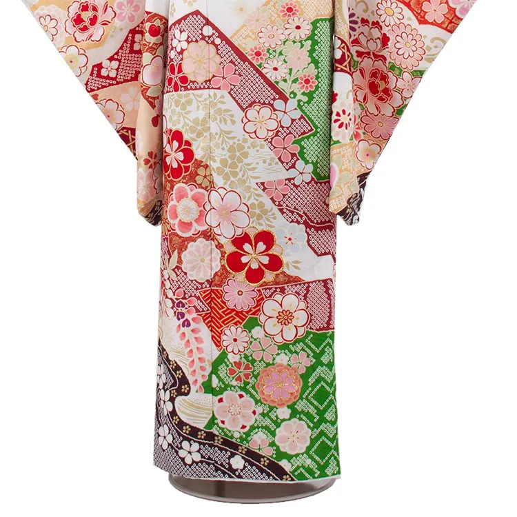 ジュニア着物 白地 しぼり調 桜 牡丹 C021