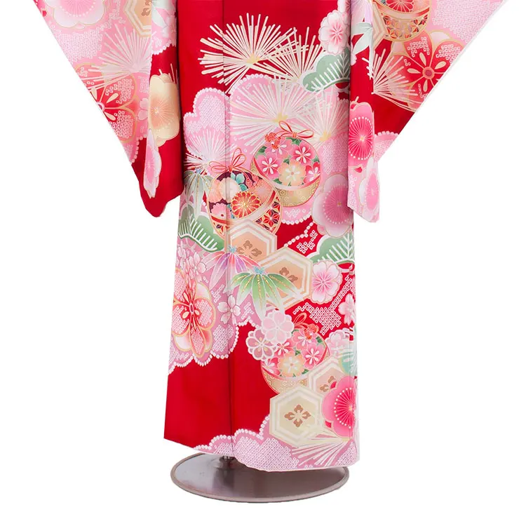 ジュニア着物 赤地 松竹梅 鈴まり C028