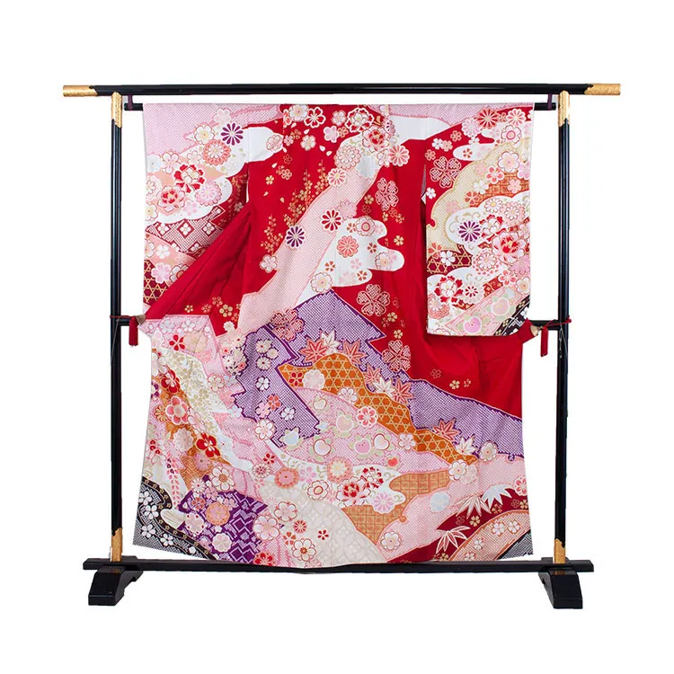 ジュニア着物 赤地 しぼり調 桜 牡丹 D004