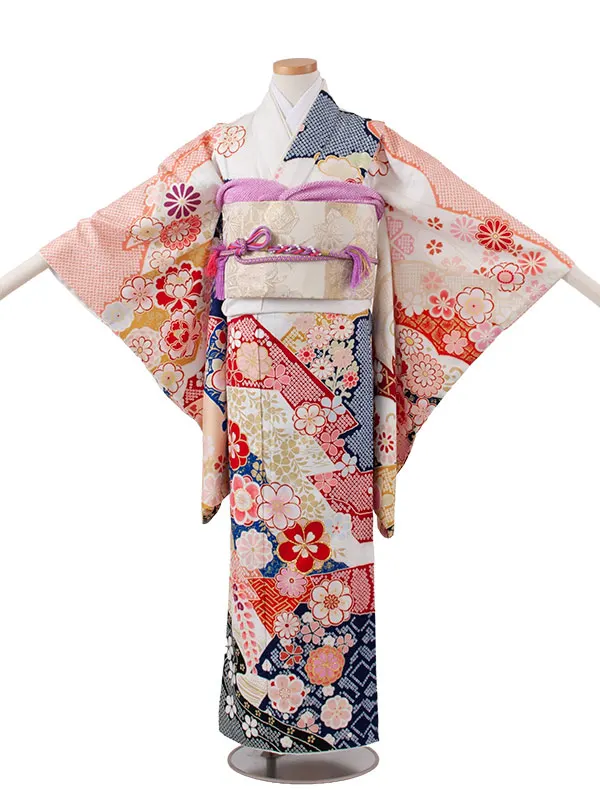 ジュニア着物 白地 しぼり調 桜 牡丹 D005