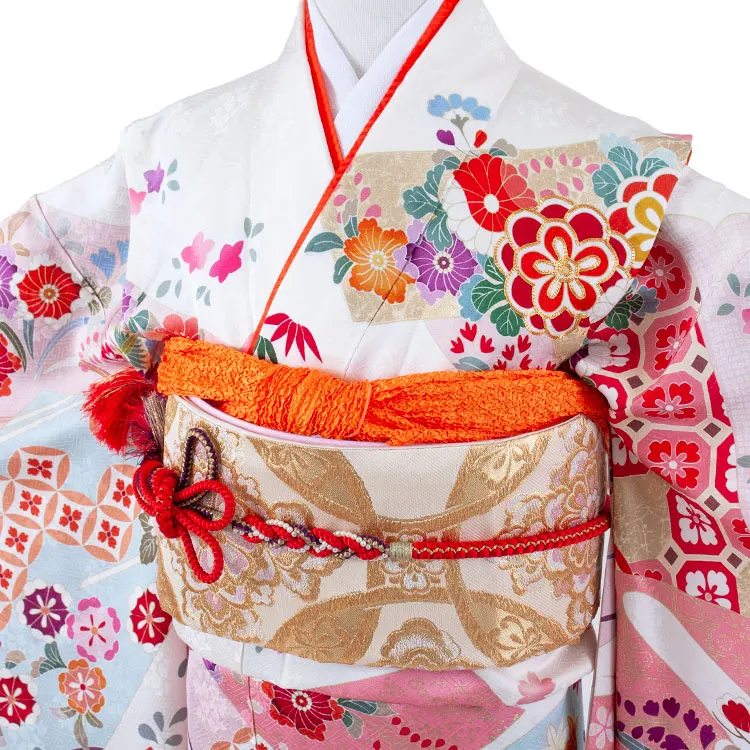 【正絹】ジュニア着物 オフホワイト 絞り調 花々 D013