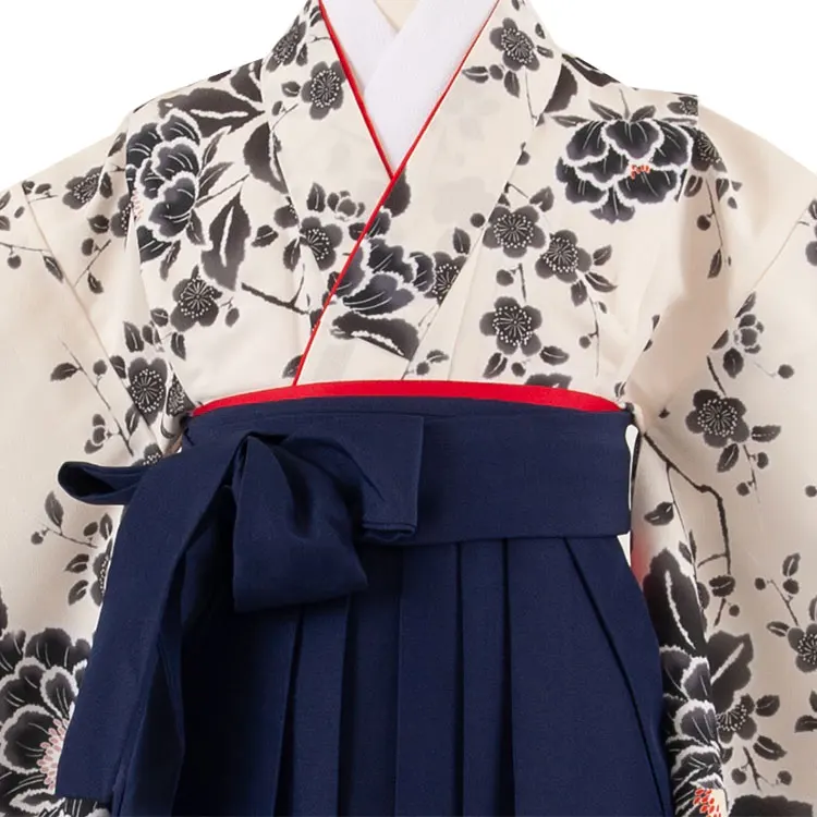 女児袴レンタル（7歳女の子） ベージュ 牡丹 桜 A139