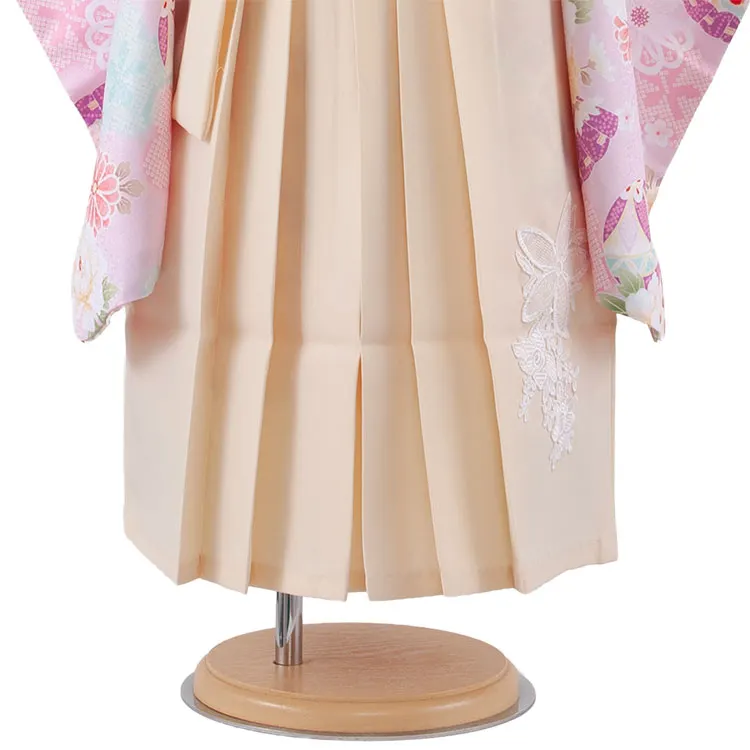 女児袴レンタル（5歳女の子） 薄ピンク 牡丹 鞠 A145