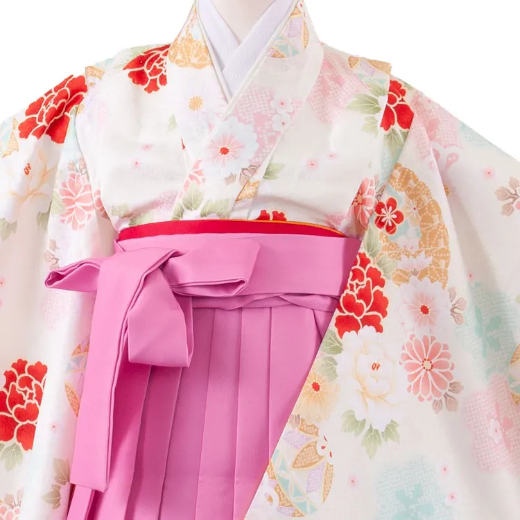 女児袴レンタル（5歳女の子） アイボリー 牡丹 鞠 A146