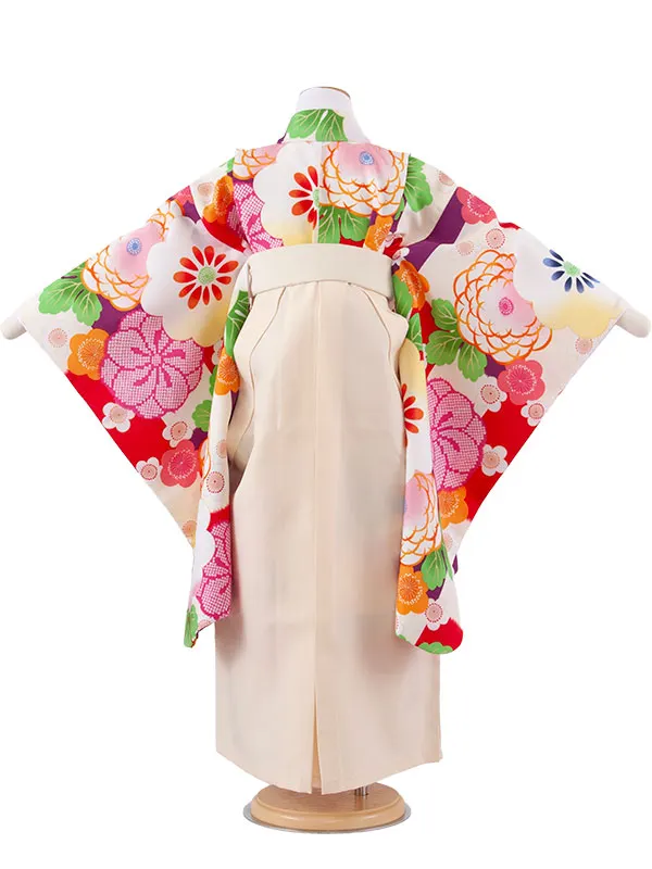 女児袴レンタル（7歳女の子） アイボリー 梅 A179