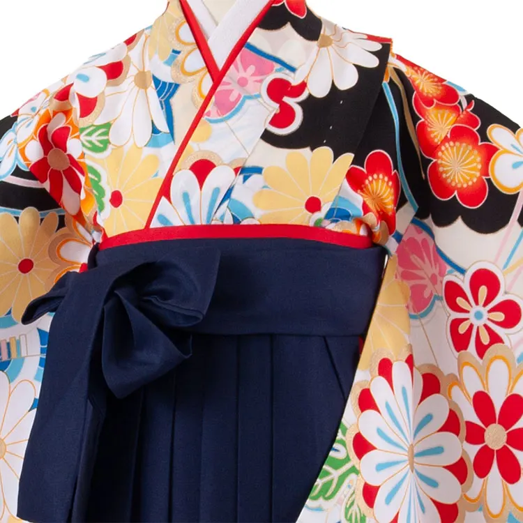 女児袴レンタル（7歳女の子） 白地 菊 A199