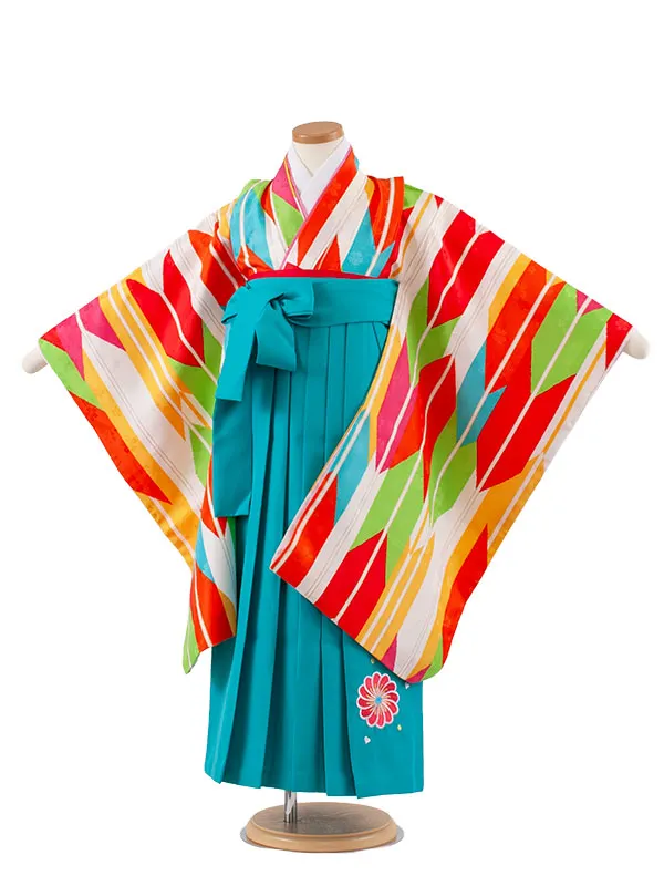 女児袴レンタル（7歳女の子） アイボリー 矢絣 ターコイズブルー袴 A245