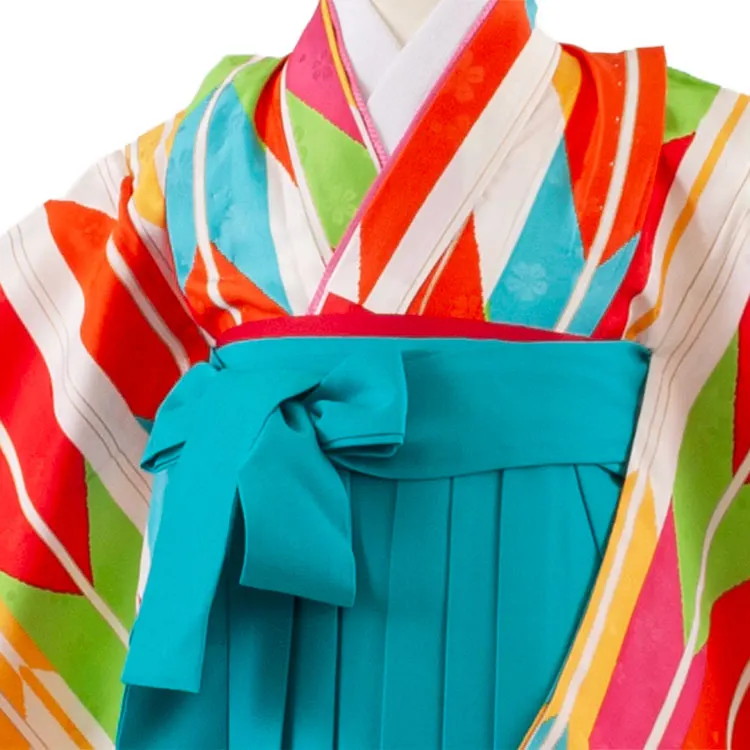 女児袴レンタル（7歳女の子） アイボリー 矢絣 ターコイズブルー袴 A245