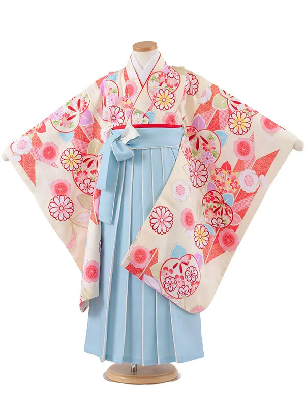 女児袴レンタル（7歳女の子） クリームベージュ 矢絣 A259