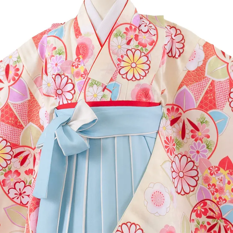 女児袴レンタル（7歳女の子） クリームベージュ 矢絣 A259