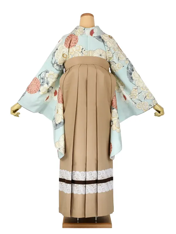 卒業袴レンタル034 薄浅葱色ﾍﾟｰﾙｶﾗｰ菊/梅 縁起花ﾍﾞｰｼﾞｭ×ﾚｰｽ袴