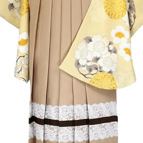 卒業袴レンタル 036 薄黄色 ﾍﾟｰﾙｲｴﾛｰ 菊/梅 ﾍﾞｰｼﾞｭ×ﾚｰｽ袴