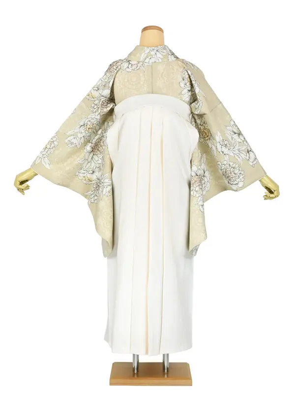 卒業袴レンタルn076 ﾍﾞｰｼﾞｭ 芍薬 ｵﾌ白袴