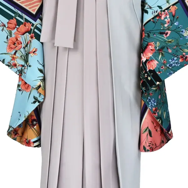卒業袴レンタルn082 花柄 ｽｶｰﾌ柄 多色 ﾋﾟﾝｸ×薄ｸﾞﾚｰ2色袴