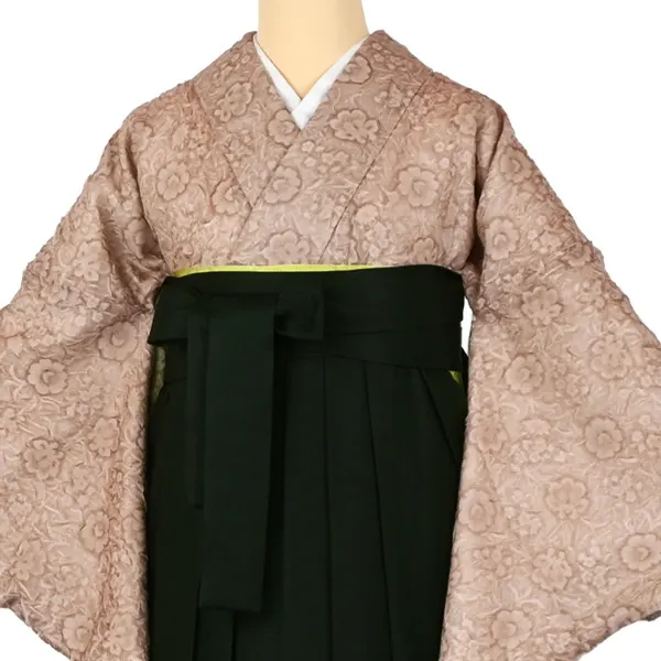 卒業袴 n083ﾍﾞｰｼﾞｭほんのりﾋﾟﾝｸｼﾌｫﾝ調花柄ﾀﾞｰｸｸﾞﾘｰﾝ袴