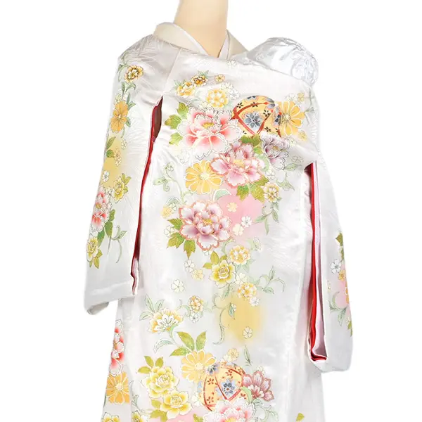 女の子 産着 レンタル 正絹  お宮参り 白 金彩 糸ギク 鞠