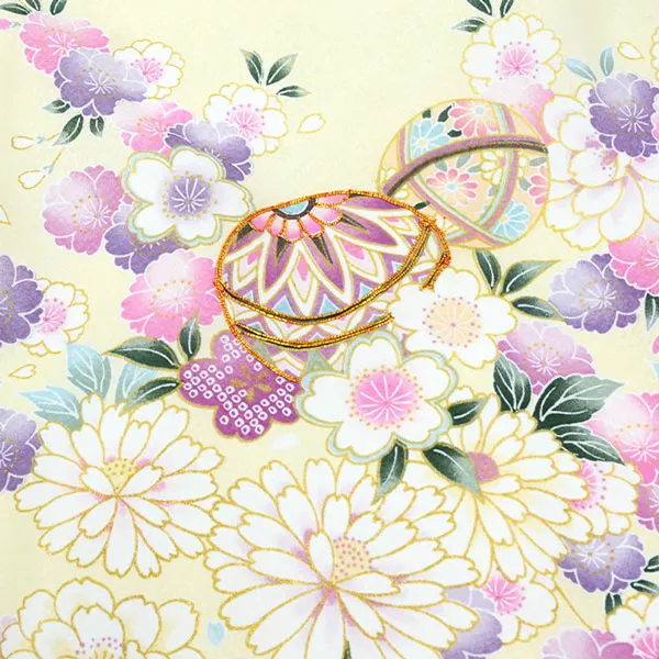 女の子 産着 お宮参り ﾊﾟｽﾃﾙｲｴﾛｰ 毬 金彩 菊 さくら 祝い花 花車