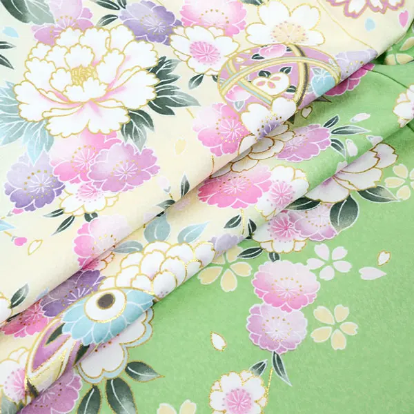 女の子 産着 お宮参り ﾊﾟｽﾃﾙｸﾞﾘｰﾝ 毬 金彩 菊 さくら 祝い花 花車