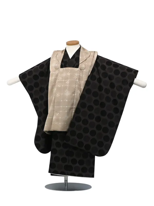 七五三 3歳被布 ﾚﾝﾀﾙ ﾍﾞｰｼﾞｭ/ﾀﾞｰｸﾌﾞﾗｳﾝ 水玉