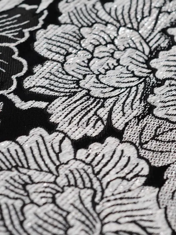 かんたん七五三 5歳男袴 黒地に鶴 銀刺繍 ﾚｻﾞｰ調白袴