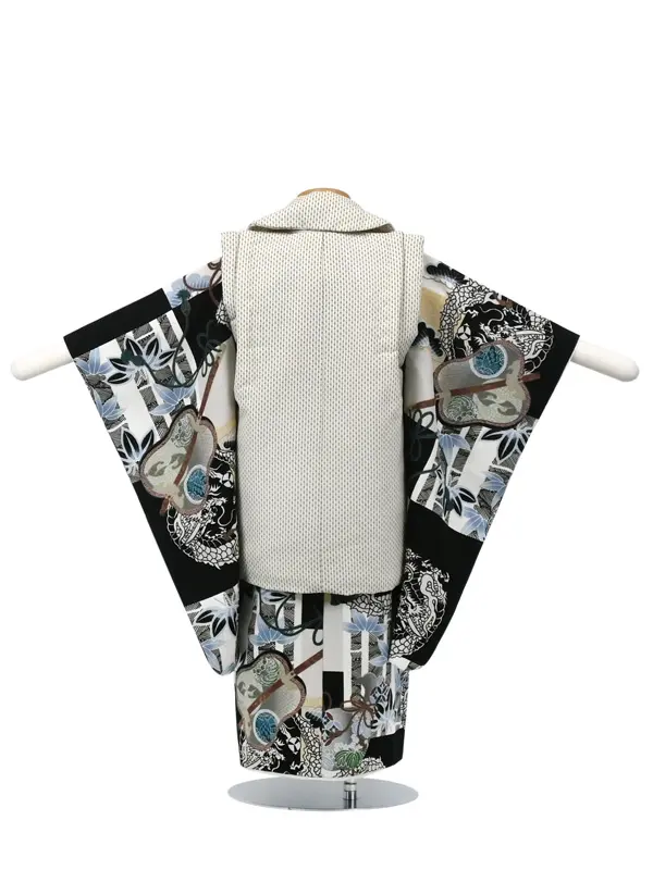 七五三 3歳被布 ﾚﾝﾀﾙ ﾍﾞｰｼﾞｭ/黒 龍