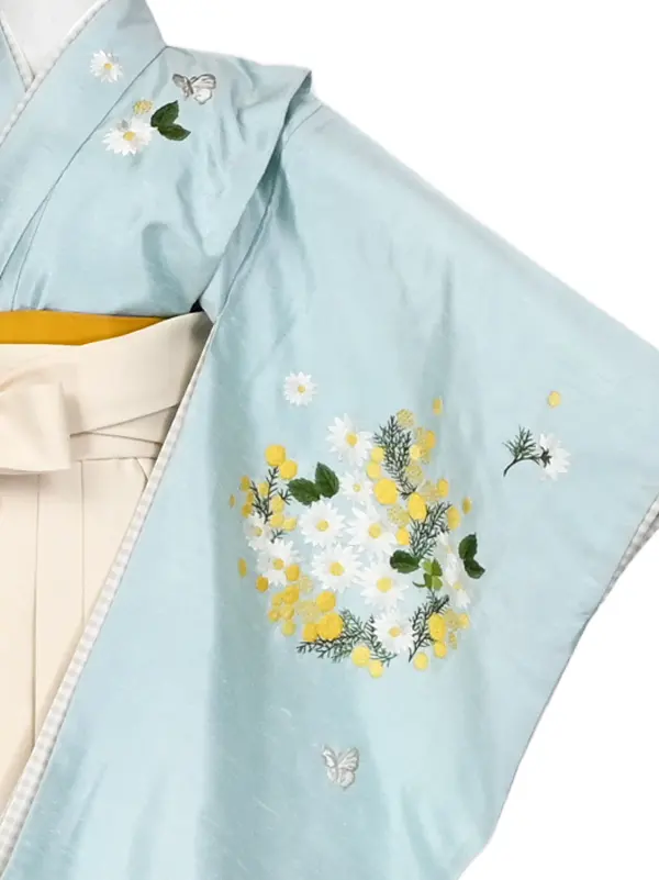 女児袴レンタル 7歳女袴 水色 刺繍 黄花 /オフ白袴