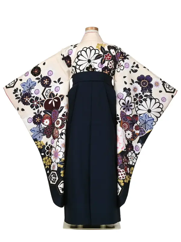 女児袴レンタル 7歳女袴 白 ネイビー 牡丹 絵羽柄/紺袴