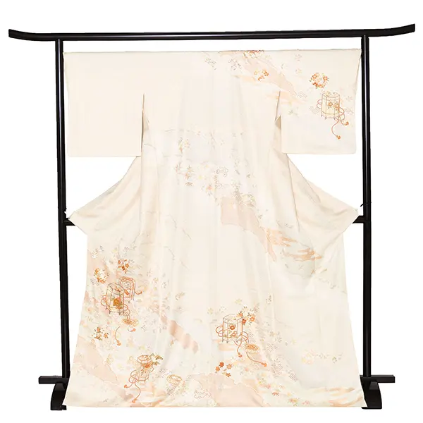 【正絹】訪問着レンタル/クリーム色 四季花 貝桶 Z248