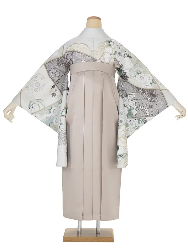 卒業式女性袴 薄ベージュ 古典柄/ベージュ袴 Z934 (68)☆