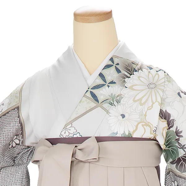 卒業式女性袴 薄ベージュ 古典柄/ベージュ袴 Z934 (68)☆