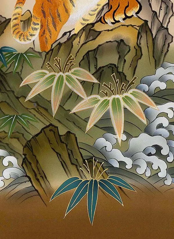 【正絹】お宮参り男の子 産着レンタル／茶 虎　刺繍 Z271