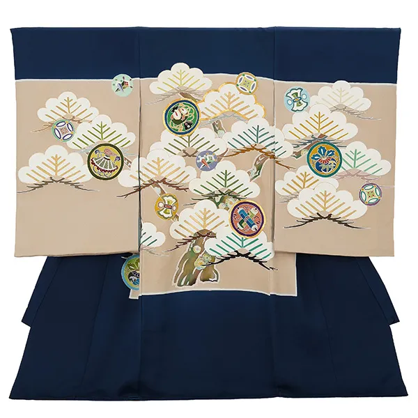 【正絹】お宮参り男の子 産着レンタル／紺 金彩手描き 松に宝尽くし Z283