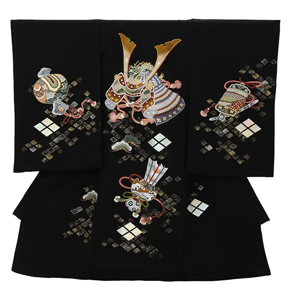 【正絹】お宮参り男の子 産着レンタル／黒 刺繍兜 金彩螺鈿 Z288