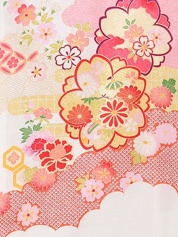 【正絹】お宮参り女の子 産着レンタル／白 雲取りに桜と四季花 Z259