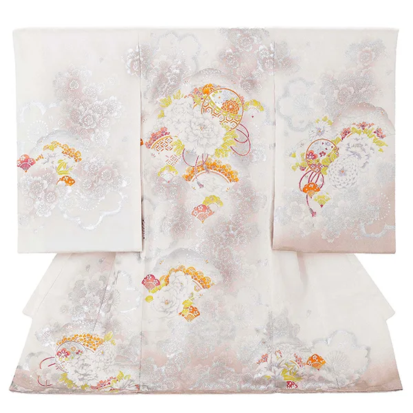 【正絹】お宮参り女の子 産着レンタル／白ベージュ 銀彩桜に牡丹 Z292