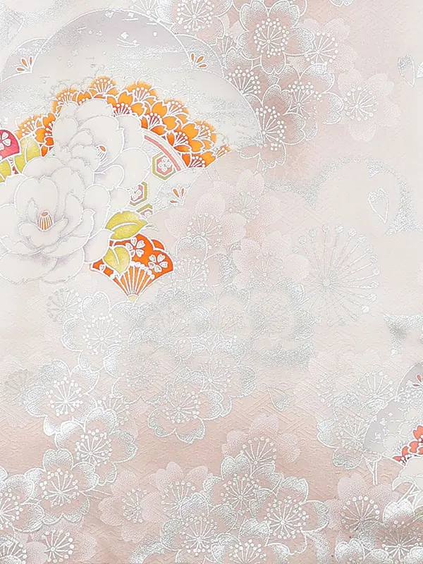 【正絹】お宮参り女の子 産着レンタル／白ベージュ 銀彩桜に牡丹 Z292