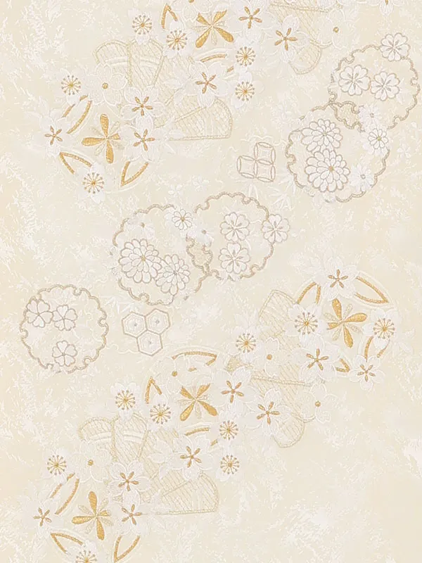 お宮参り女の子 産着レンタル／薄ベージュ 雪輪扇に菊桜 Z304