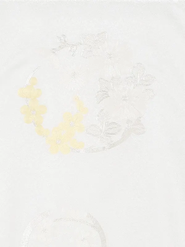 お宮参り女の子 産着レンタル／白 銀刺繍 梅菊 Z305