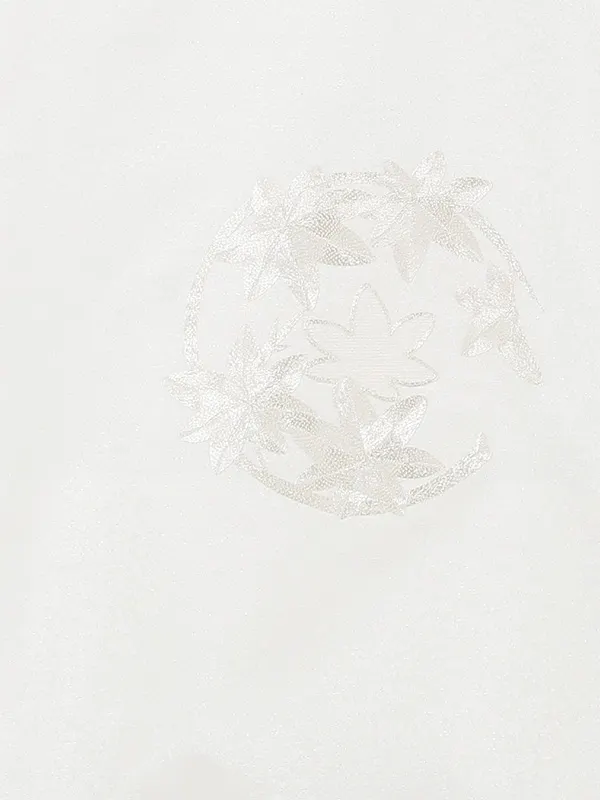 お宮参り女の子 産着レンタル／白 銀刺繍 梅菊 Z305